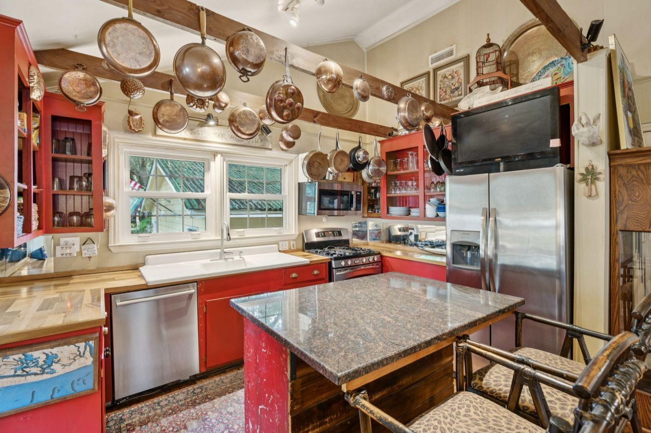 120 W Hudson Avenue Photo 10