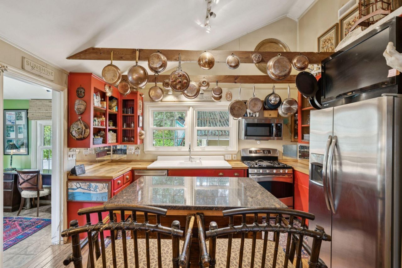 120 W Hudson Avenue Photo 11