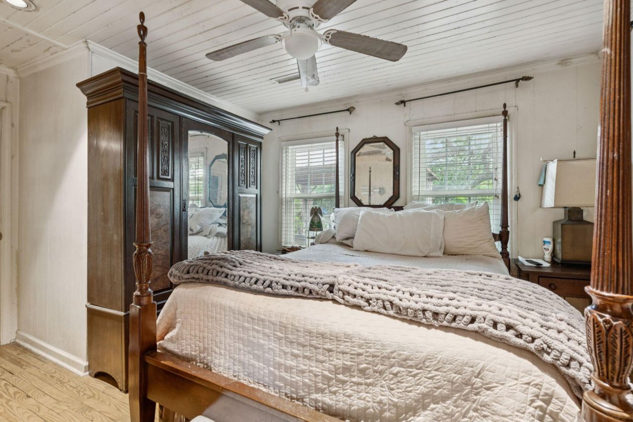 120 W Hudson Avenue Photo 26