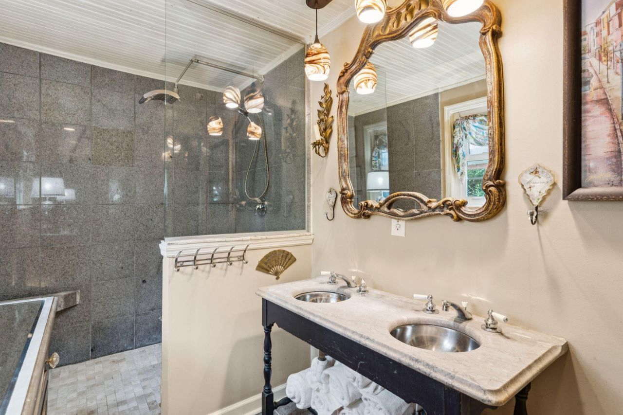 120 W Hudson Avenue Photo 32