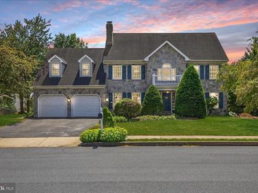 17 SANDERLING DRIVE, DENVER, PA 17517