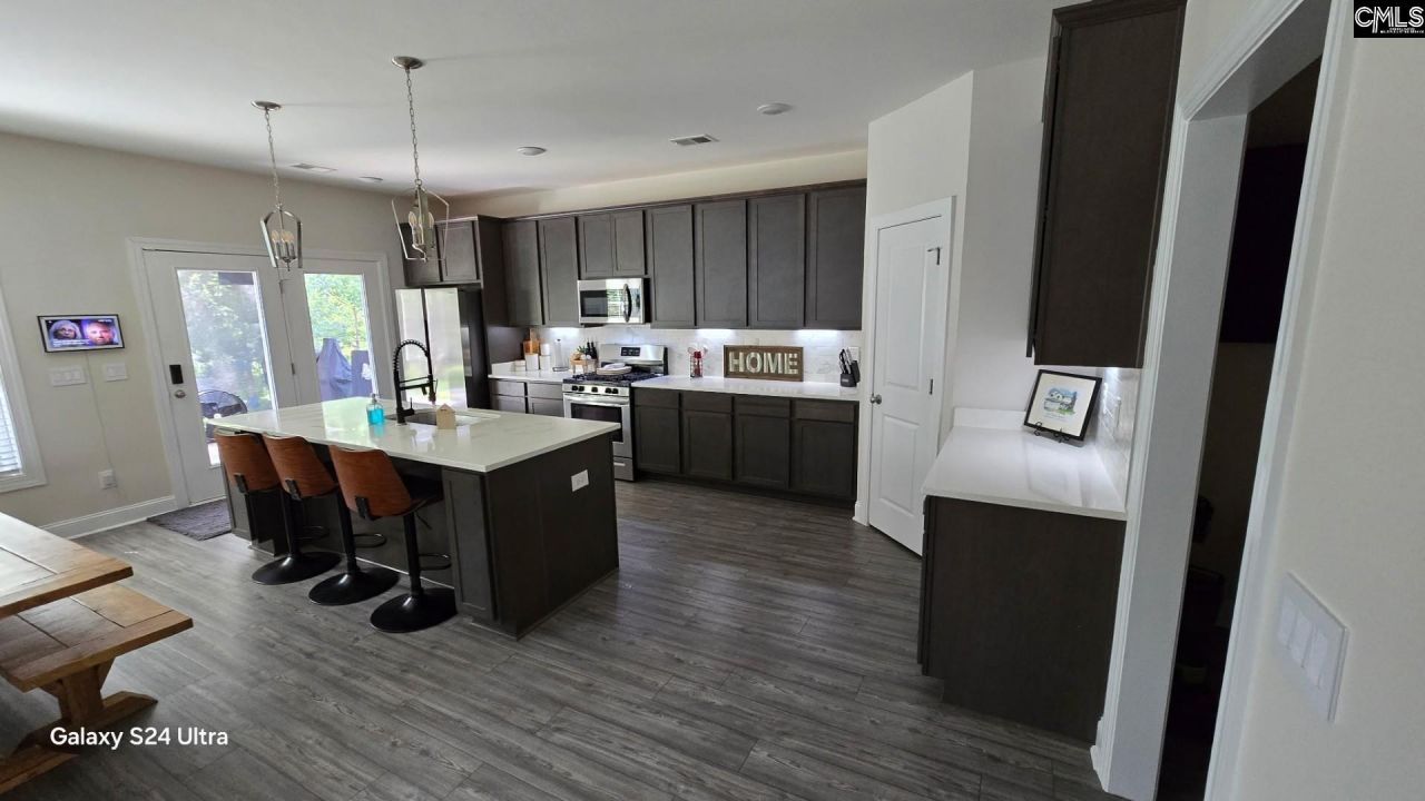 524 Triumph Road Photo 18