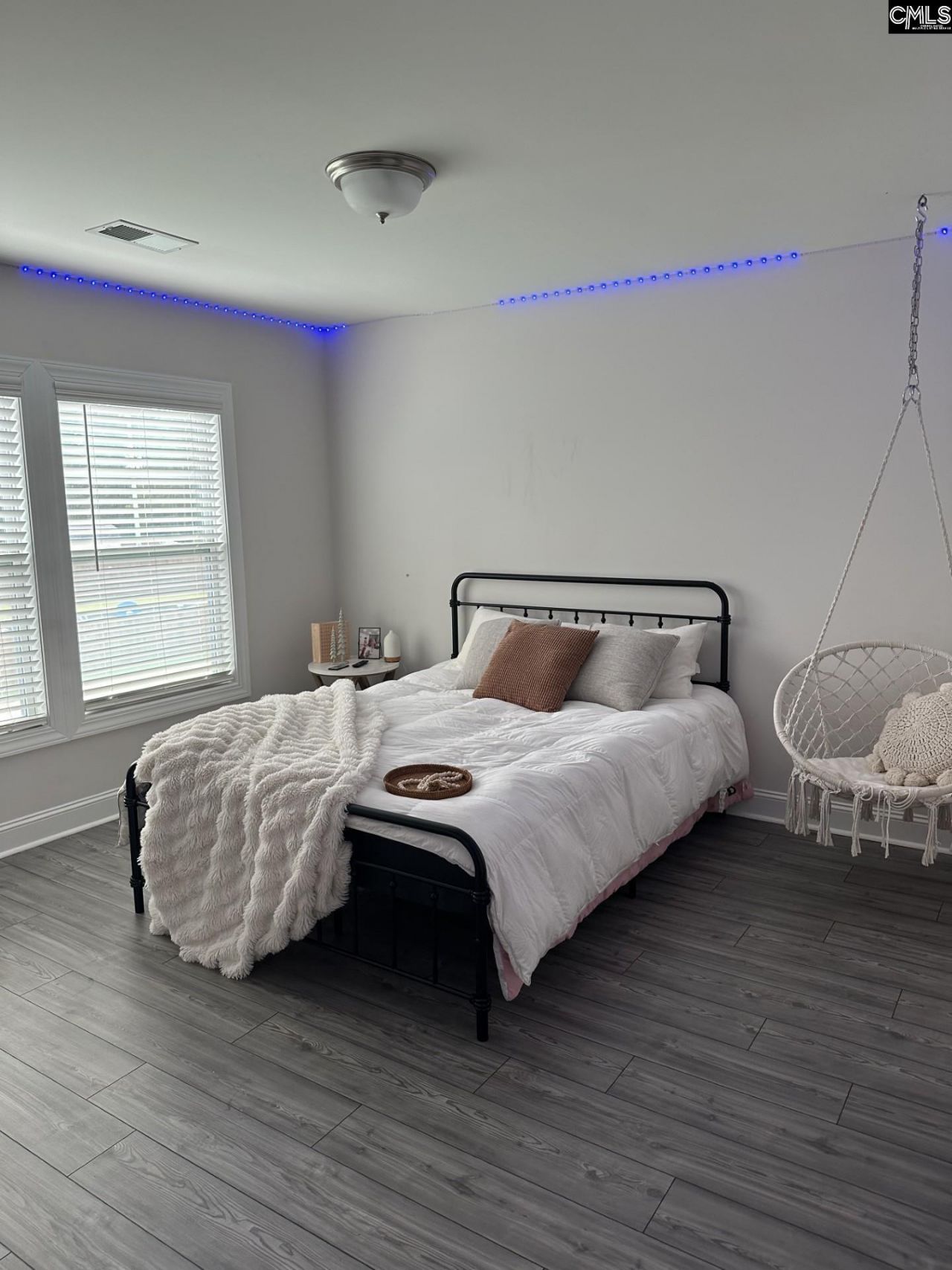 524 Triumph Road Photo 35