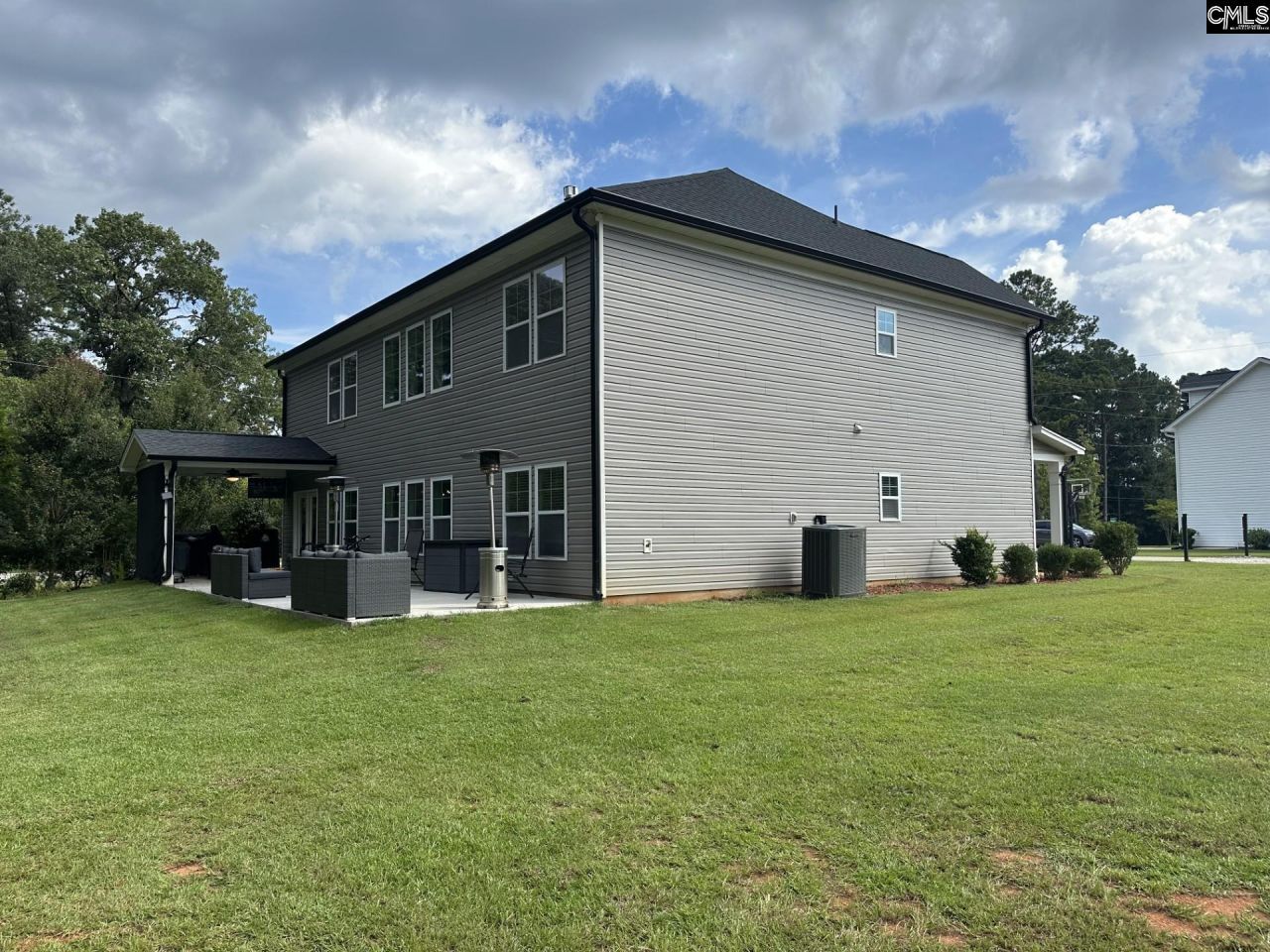 524 Triumph Road Photo 40