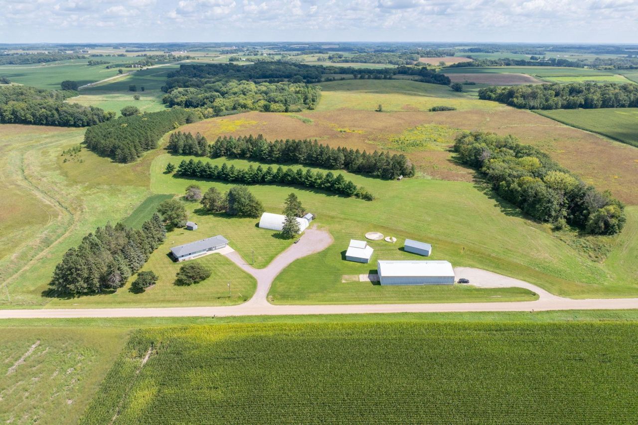 39321 141st Avenue, Montgomery, MN 56069