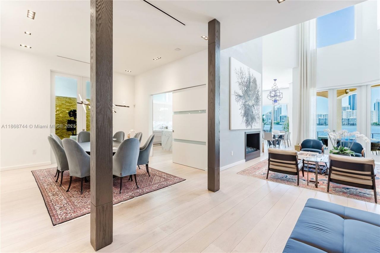 3916 Island Estates Dr, Aventura, FL 33160 Photo