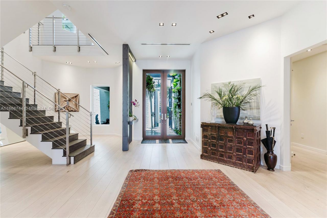 3916 Island Estates Dr, Aventura, FL 33160 Photo