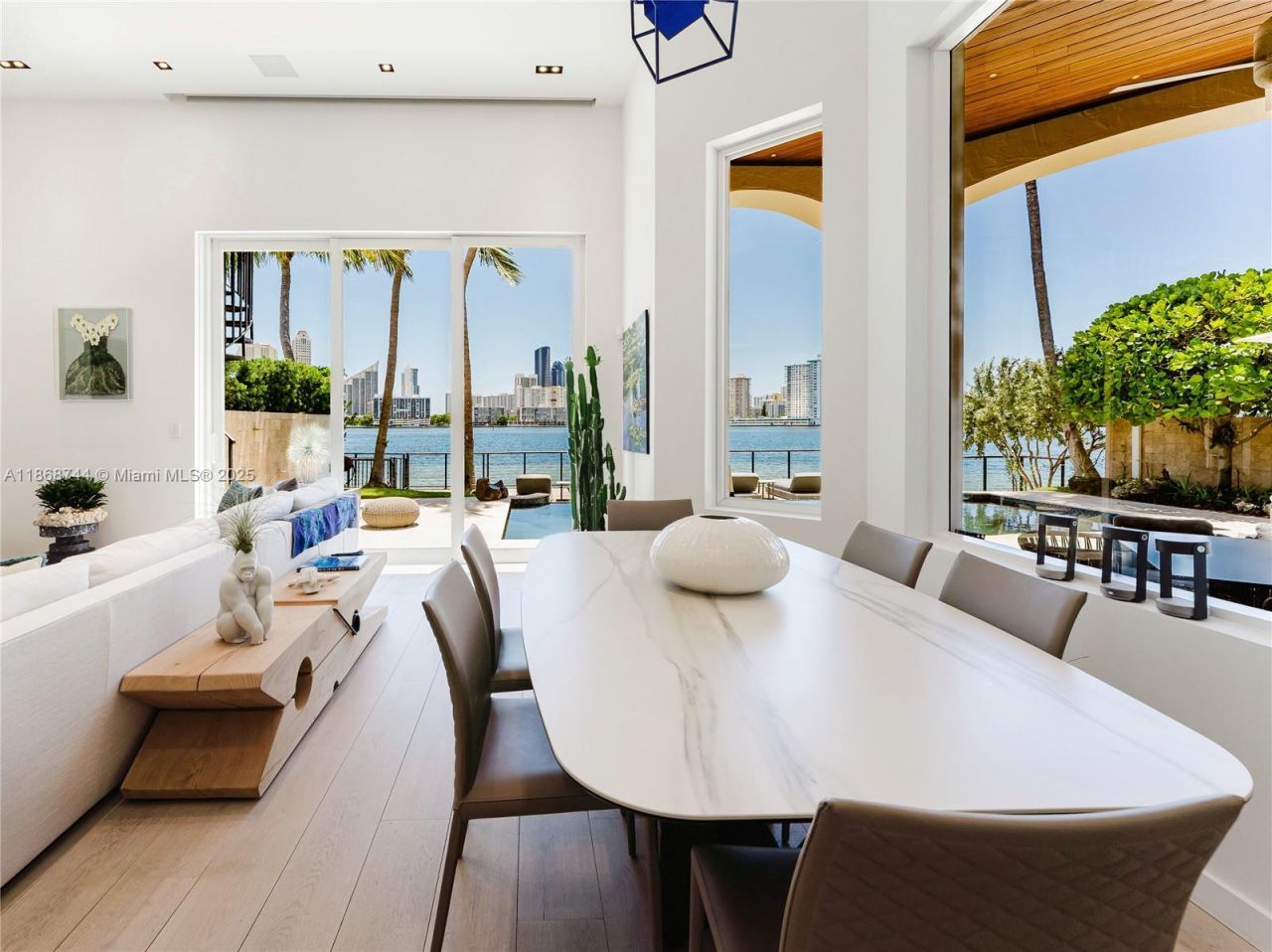 3916 Island Estates Dr, Aventura, FL 33160 Photo