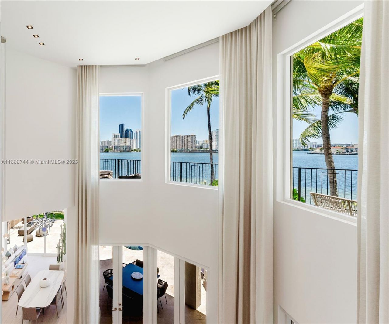 3916 Island Estates Dr, Aventura, FL 33160 Photo