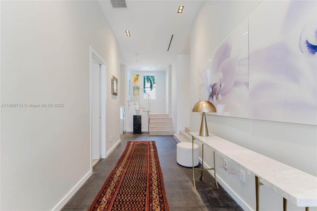 3916 Island Estates Dr, Aventura, FL 33160 Photo