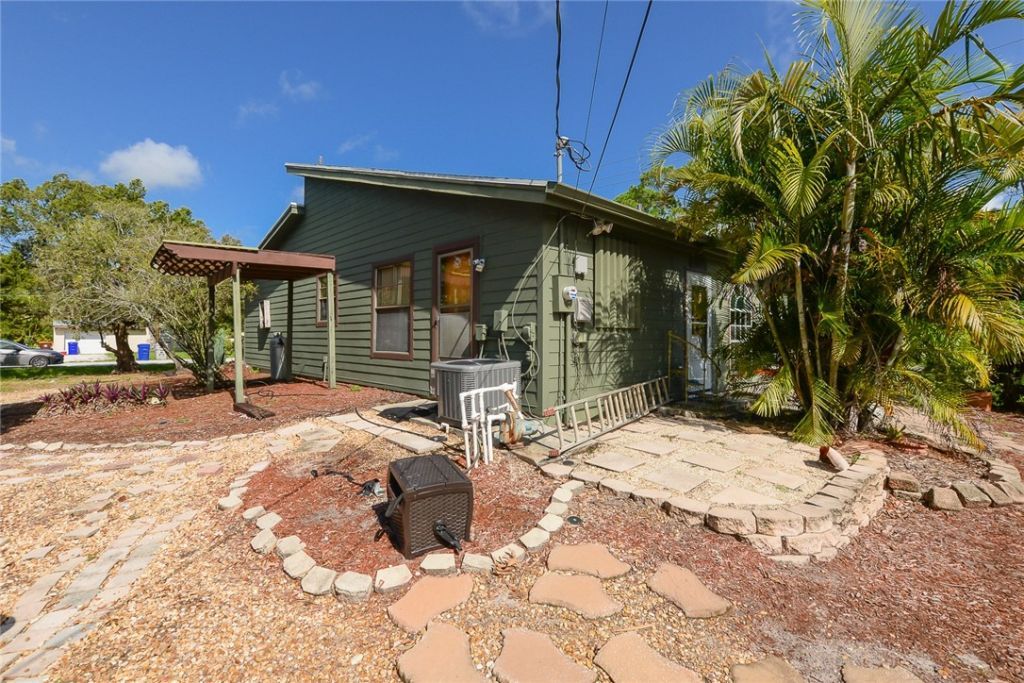 2075 14th Street Sw, Vero Beach, FL 32962 Photo