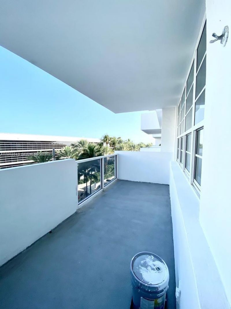 100 Lincoln Rd, Unit 437, Miami Beach, FL 33139 Photo