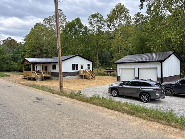 2765 Bobo Road, Beaver, OH 45613