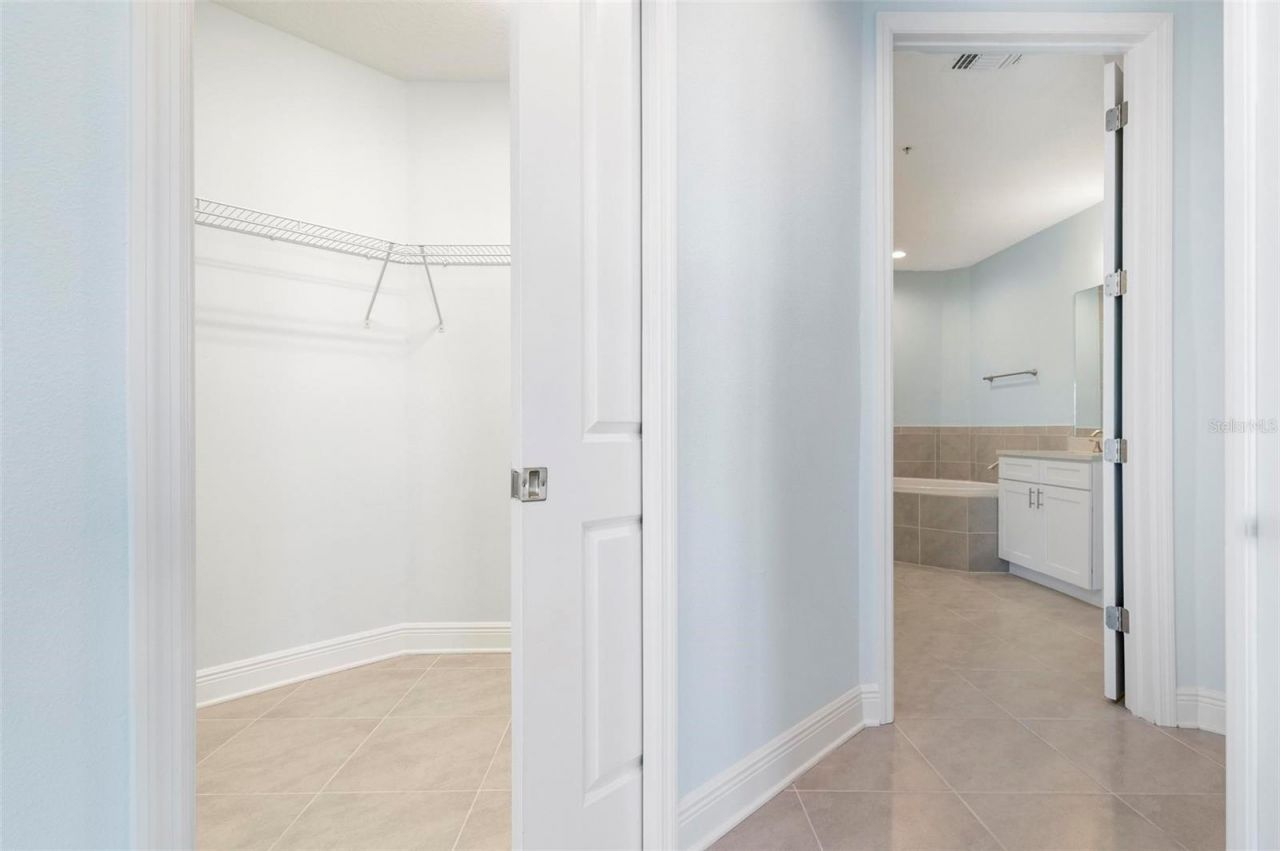 3426 79th Street Circle W, Unit 202, Bradenton, FL 34209 Photo