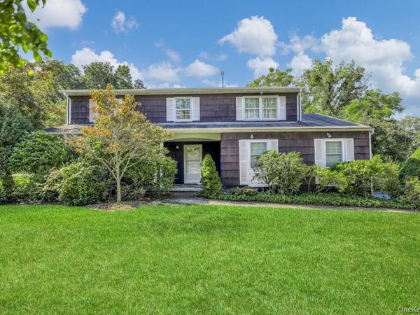 3 Macintosh Lane, Monsey, NY 10952