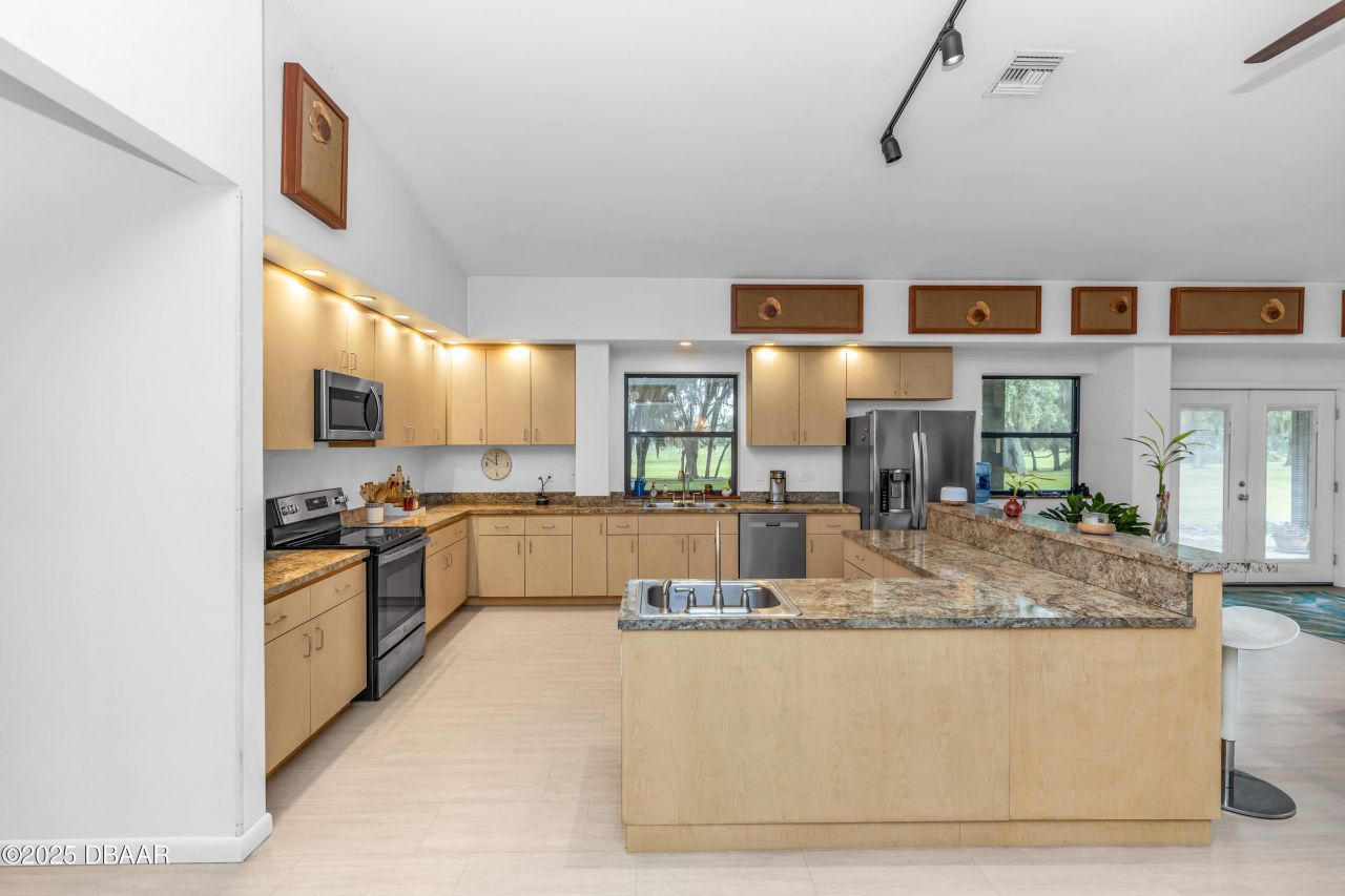 6750 N San Juan Terrace, Crystal River, FL 34428 Photo