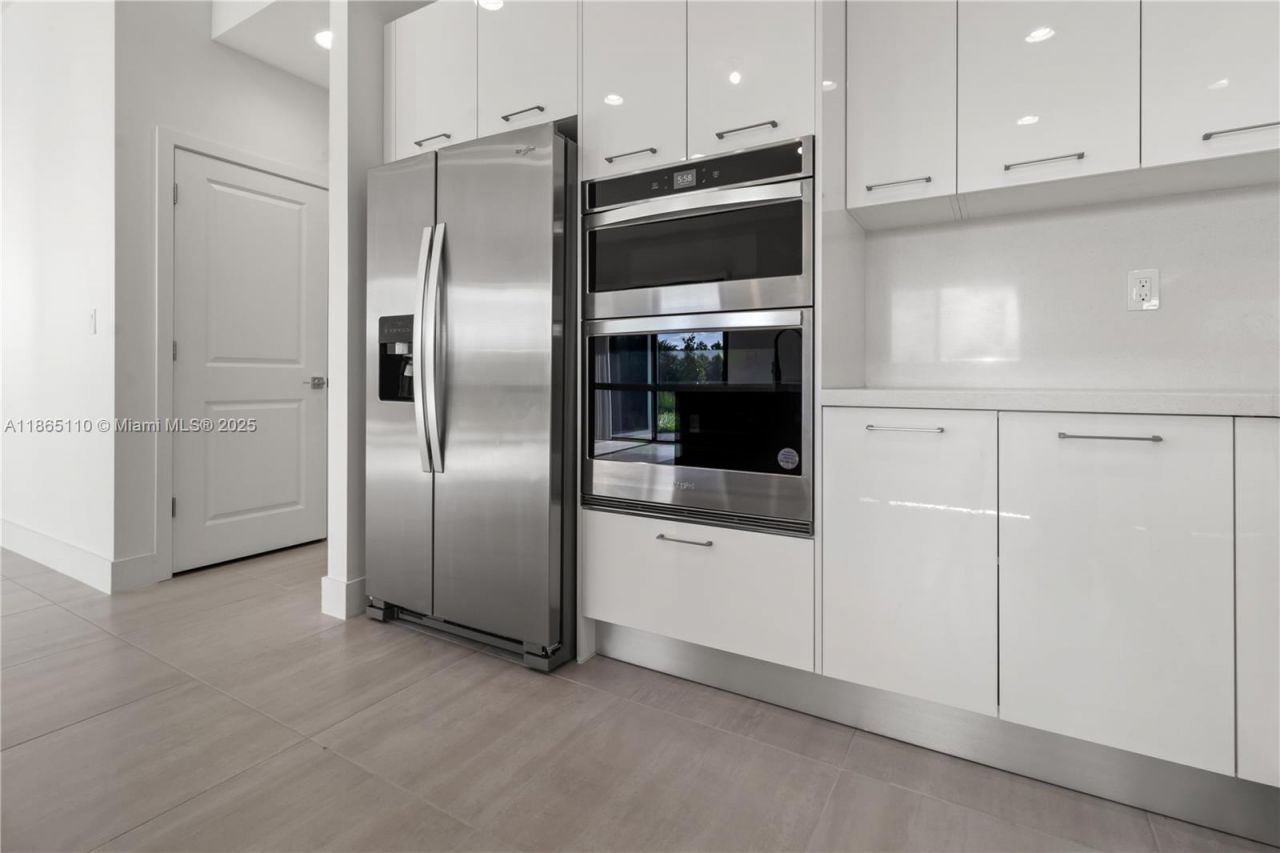 2391 SW 123rd Ter, Davie, FL 33325 Photo