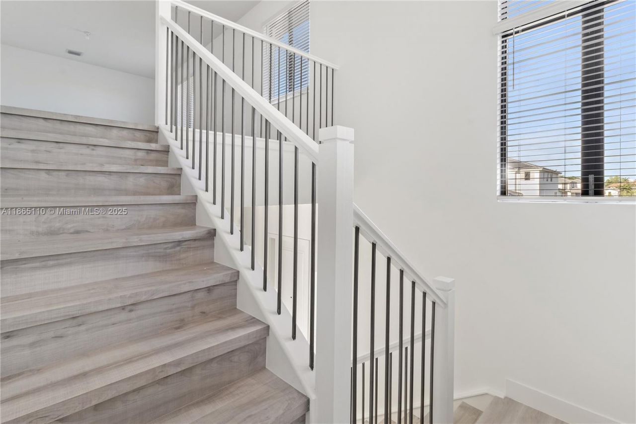 2391 SW 123rd Ter, Davie, FL 33325 Photo