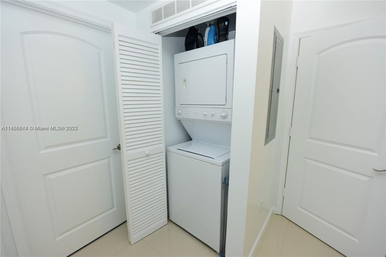 7355 SW 89th St, Unit 622N, Miami, FL 33156 Photo