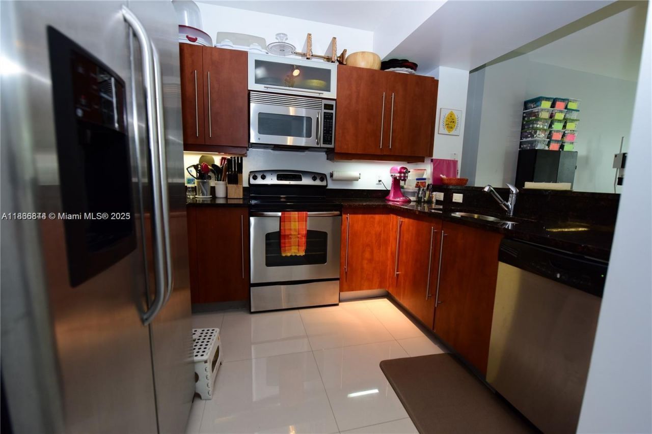 7355 SW 89th St, Unit 622N, Miami, FL 33156 Photo