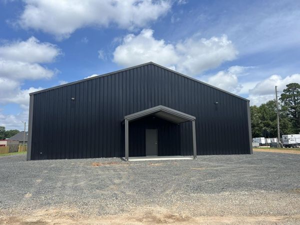 2115 E BROAD ST, Texarkana, AR 71854