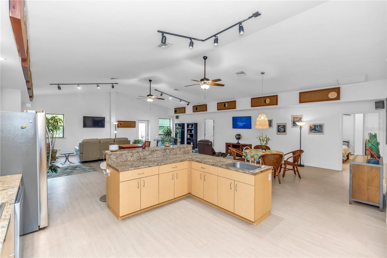 6750 N San Juan Terrace, Crystal River, FL 34428 Photo