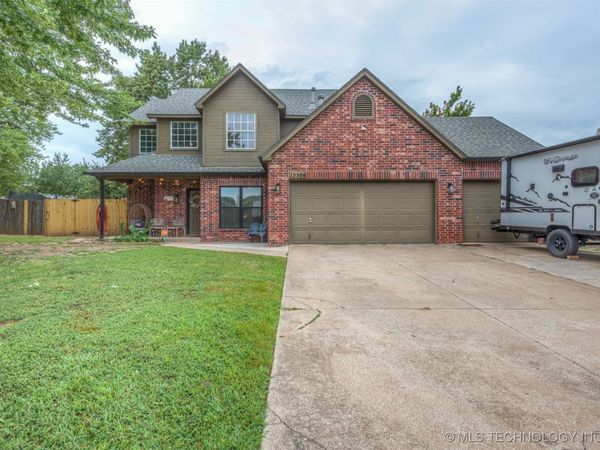 15506 S 296th East Avenue, Coweta, OK 74429