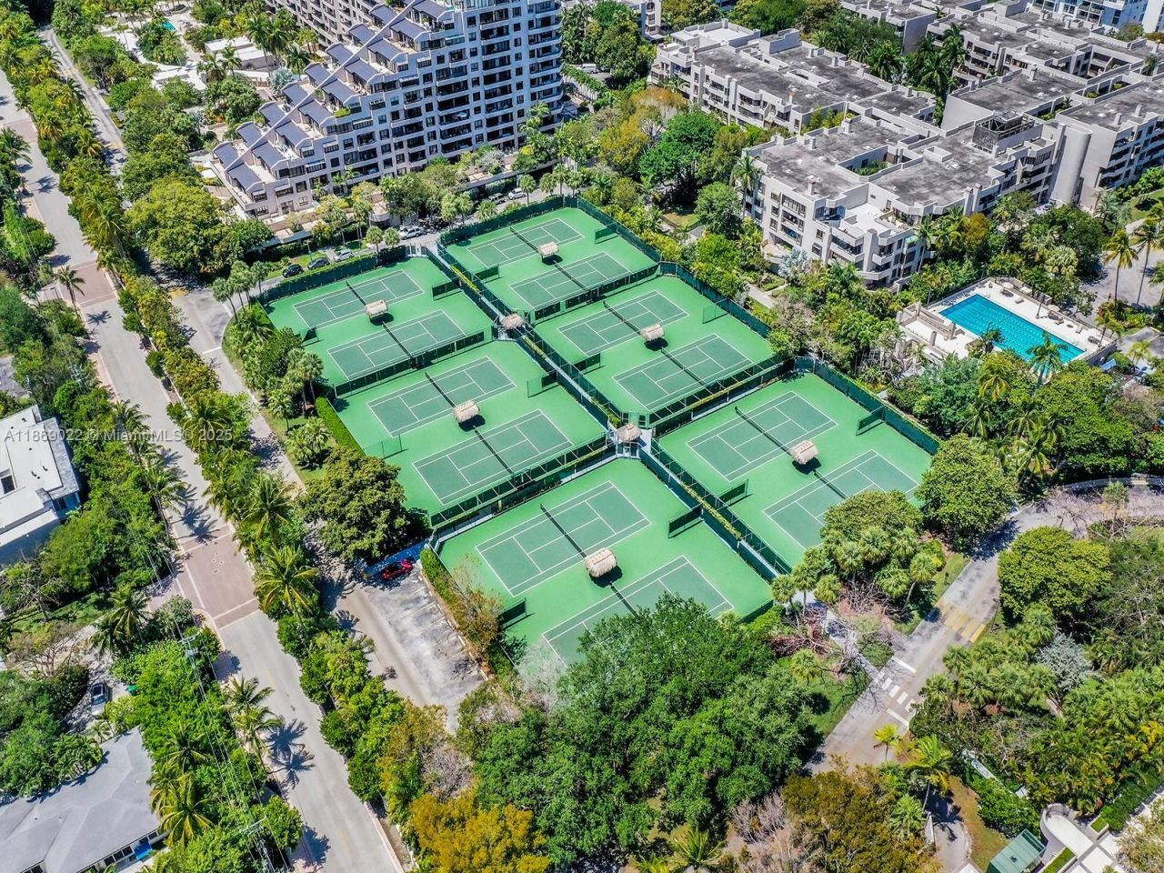 201 Crandon Blvd, Unit 176, Key Biscayne, FL 33149 Photo