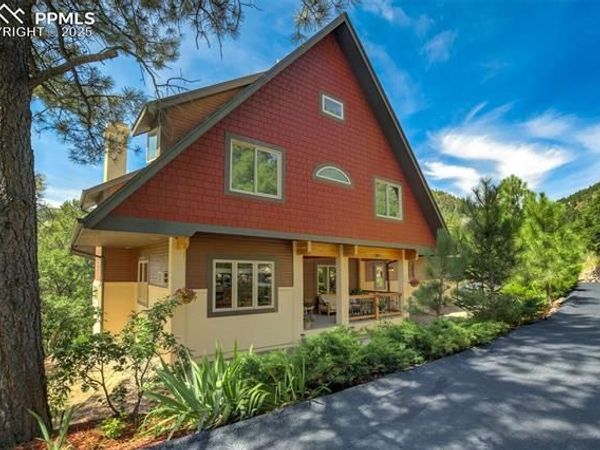 400 Valley Crescent Street, Palmer Lake, CO 80133