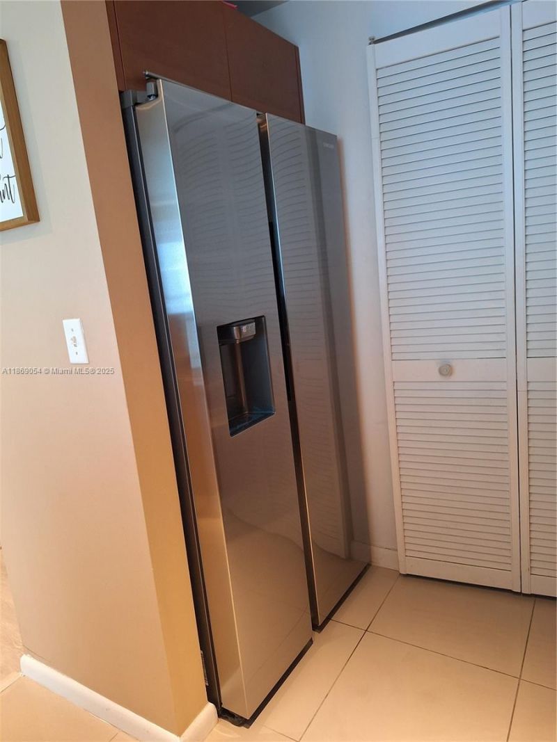 253 NE 2nd St, Unit 2606, Miami, FL 33132 Photo