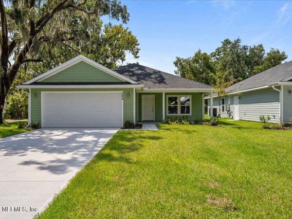 306 S 14TH Street, Palatka, FL 32177