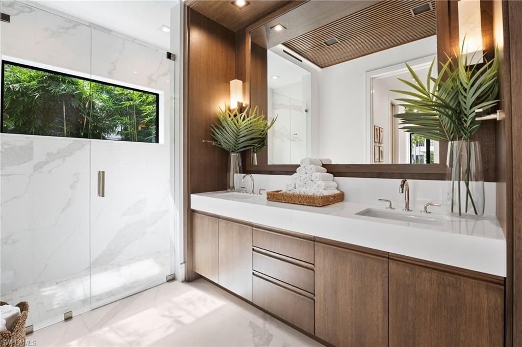 273 10th Ave S, Naples, FL 34102 Photo