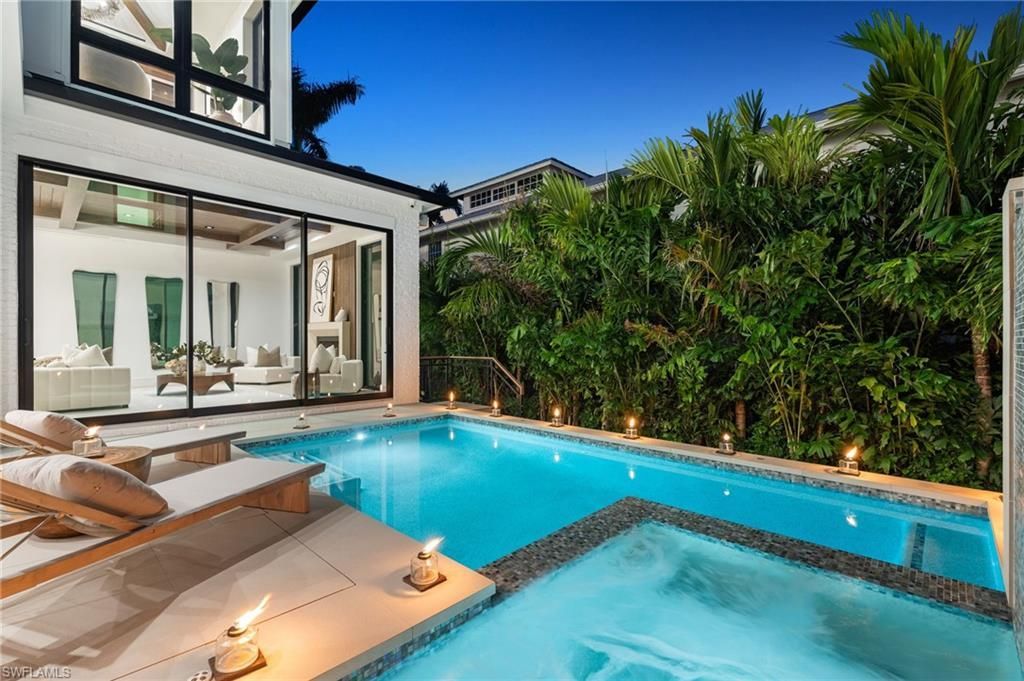 273 10th Ave S, Naples, FL 34102 Photo