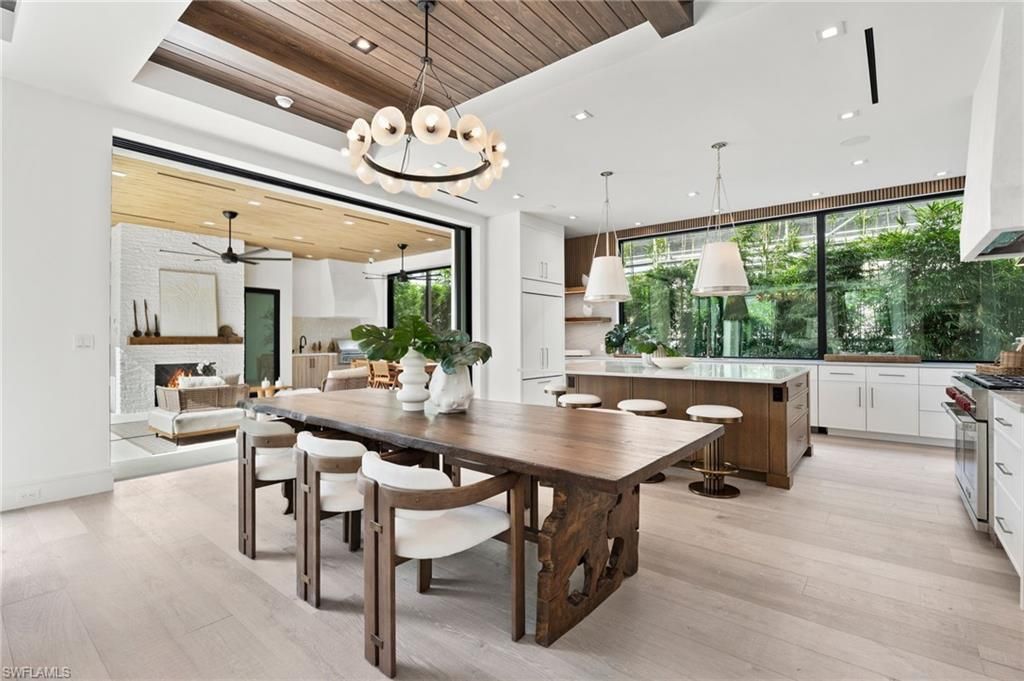 273 10th Ave S, Naples, FL 34102 Photo