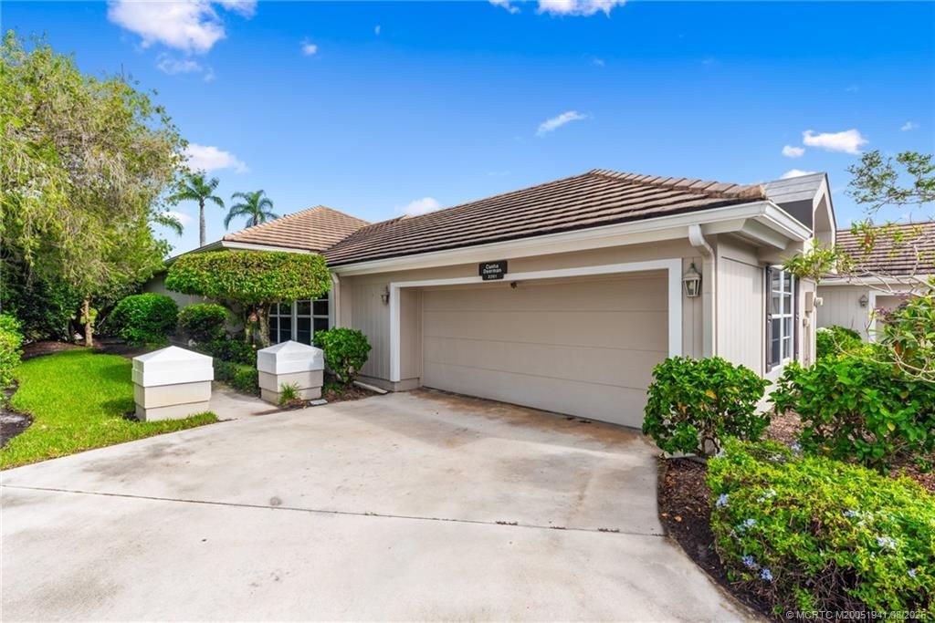 2201 NW Seagrass Drive, Palm City, FL 34990 Photo