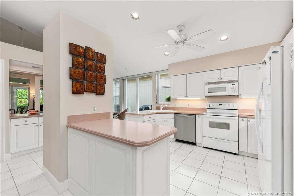 2201 NW Seagrass Drive, Palm City, FL 34990 Photo