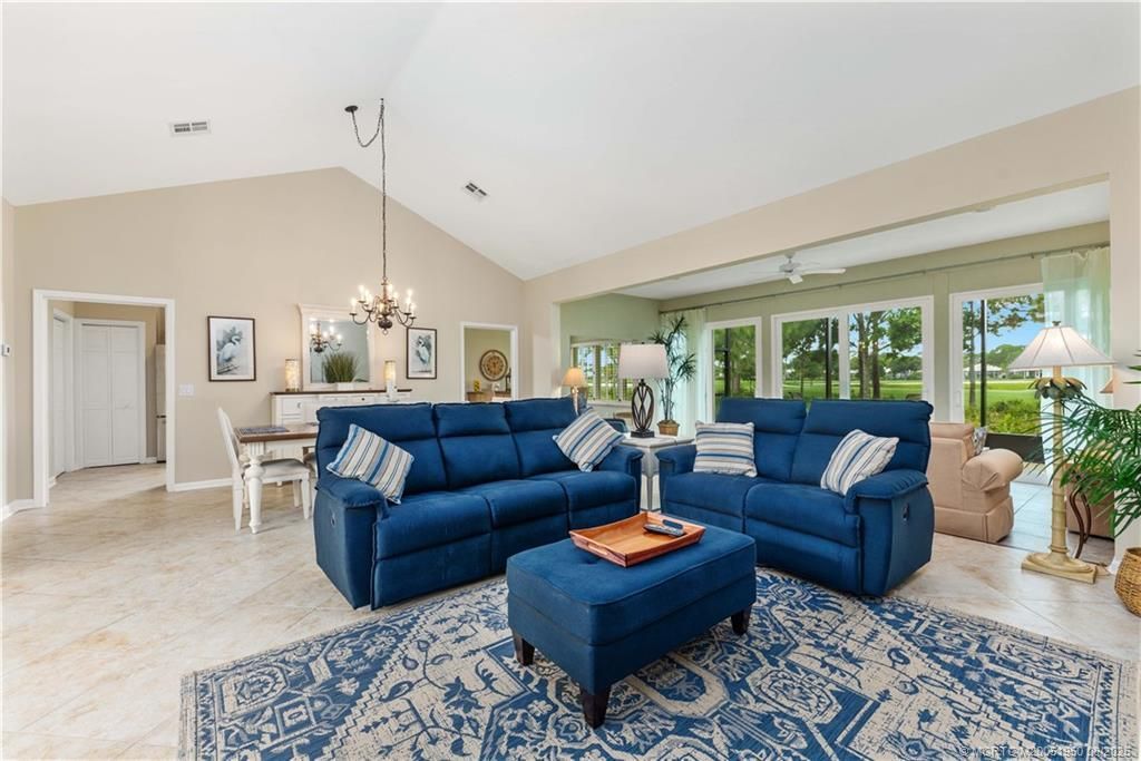 12813 NW Cinnamon Way, Palm City, FL 34990 Photo