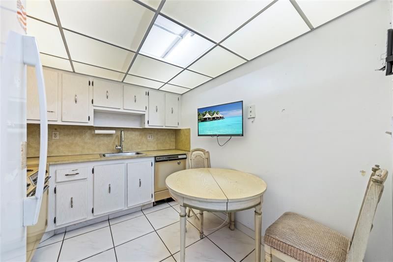 600 Three Islands Boulevard, Unit 301, Hallandale Beach, FL 33009 Photo