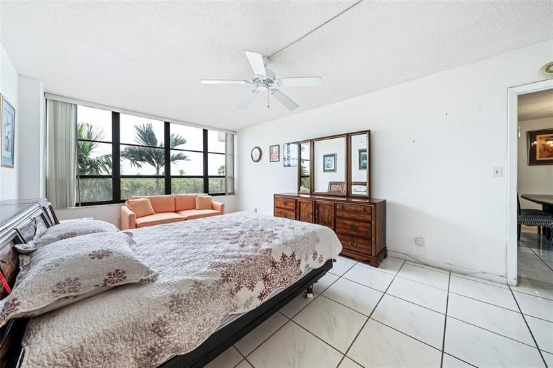 600 Three Islands Boulevard, Unit 301, Hallandale Beach, FL 33009 Photo