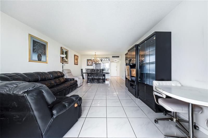 600 Three Islands Boulevard, Unit 301, Hallandale Beach, FL 33009 Photo
