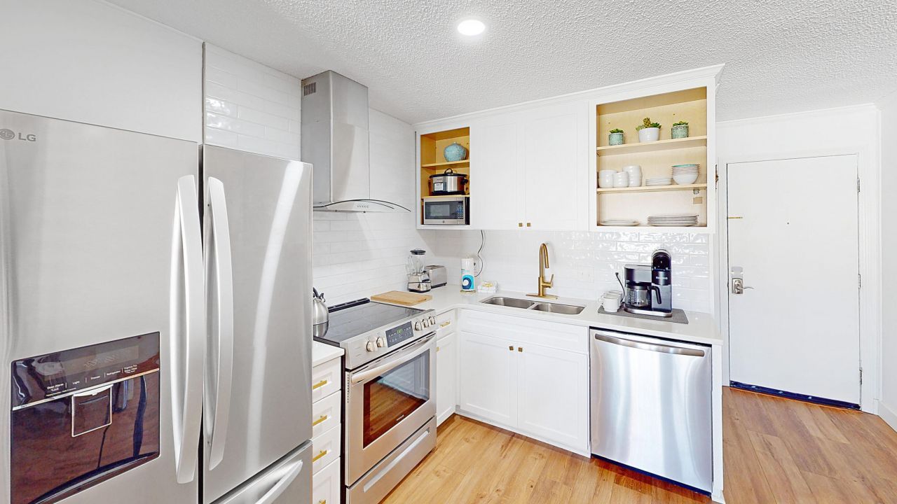 1400 Ocean Boulevard Photo 7