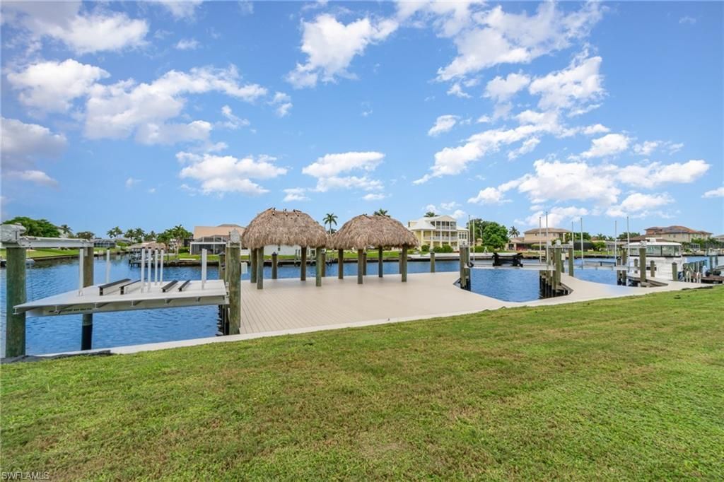 2208 SE 27th St, Cape Coral, FL 33904 Photo