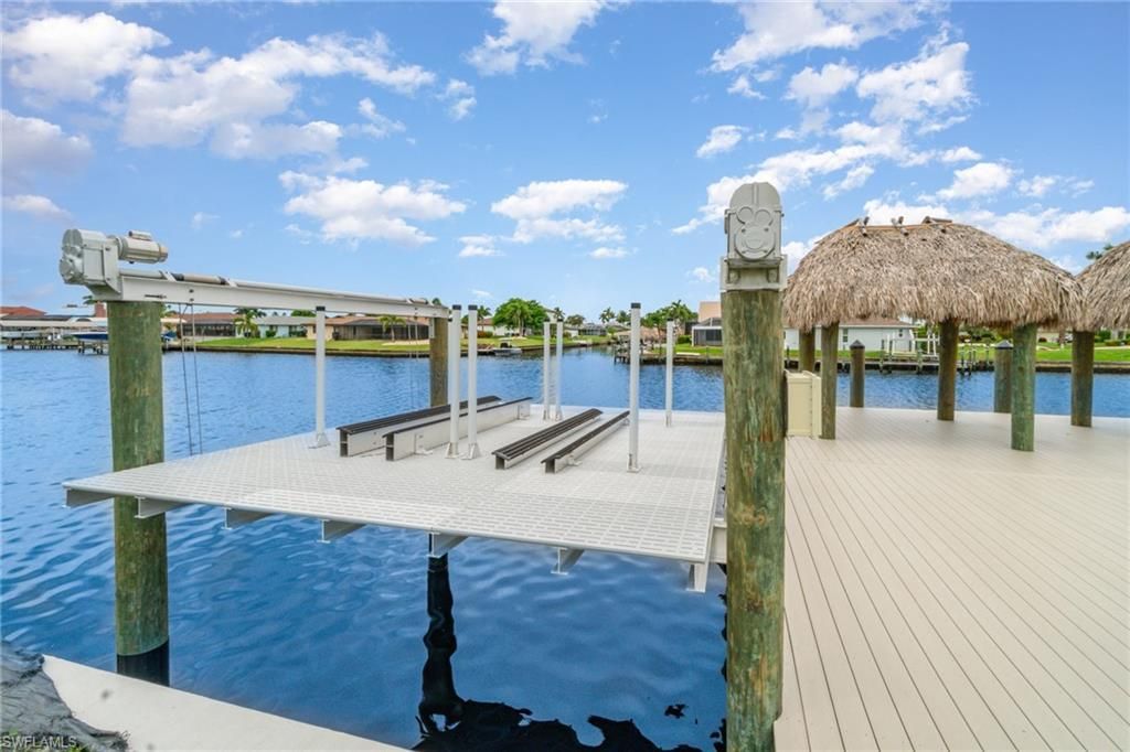 2208 SE 27th St, Cape Coral, FL 33904 Photo