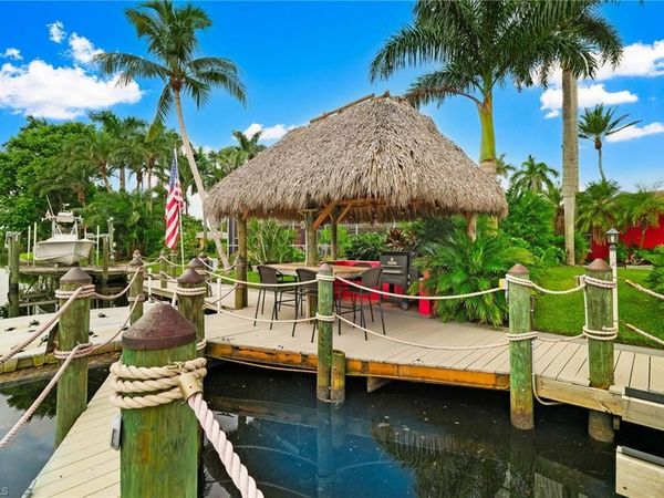 1771 Coral WAY, NORTH FORT MYERS, FL 33917