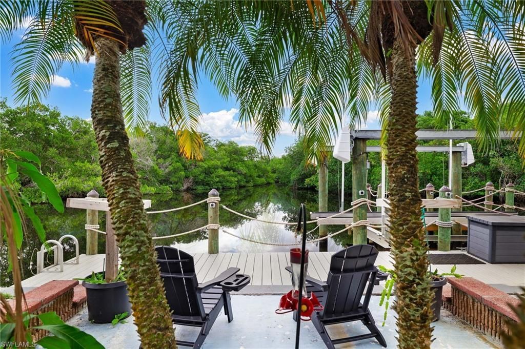 1771 Coral Way, North Fort Myers, FL 33917 Photo