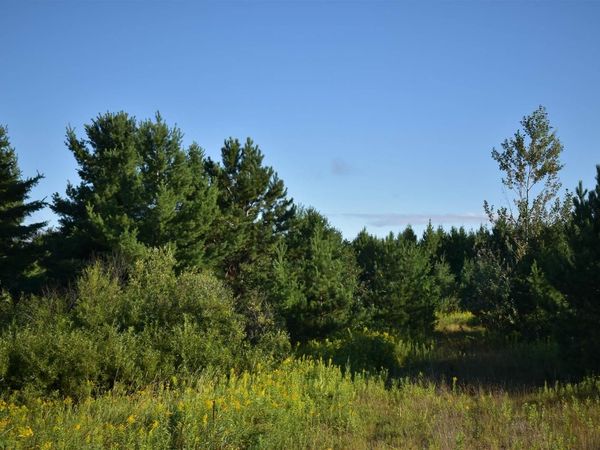 30210 Wannebo Rd, Washburn, WI 54891
