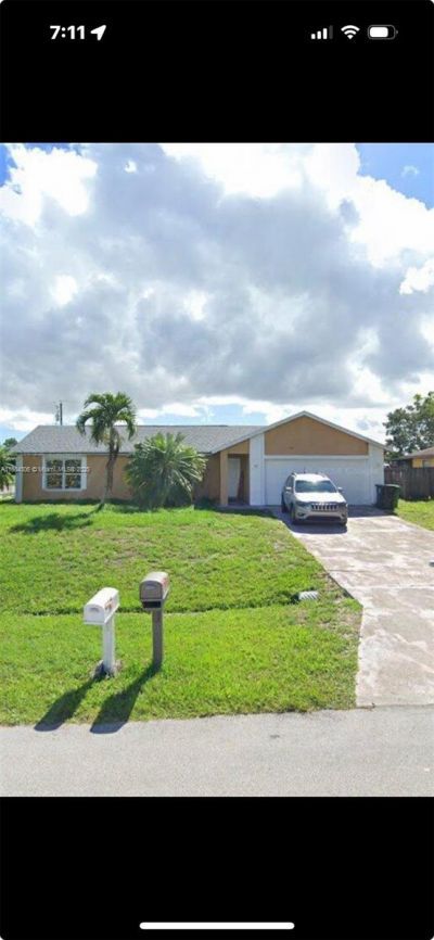 1901 SW Mcallister Ln, Port Saint Lucie, FL 34953 Photo