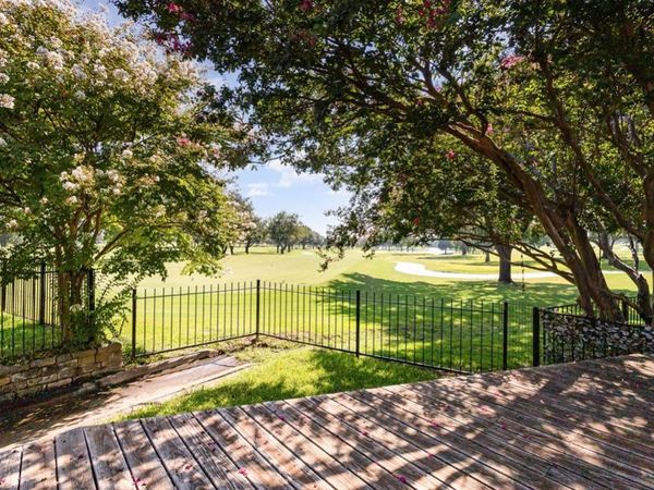 11108 Manorview Circle, Dallas, TX 75228