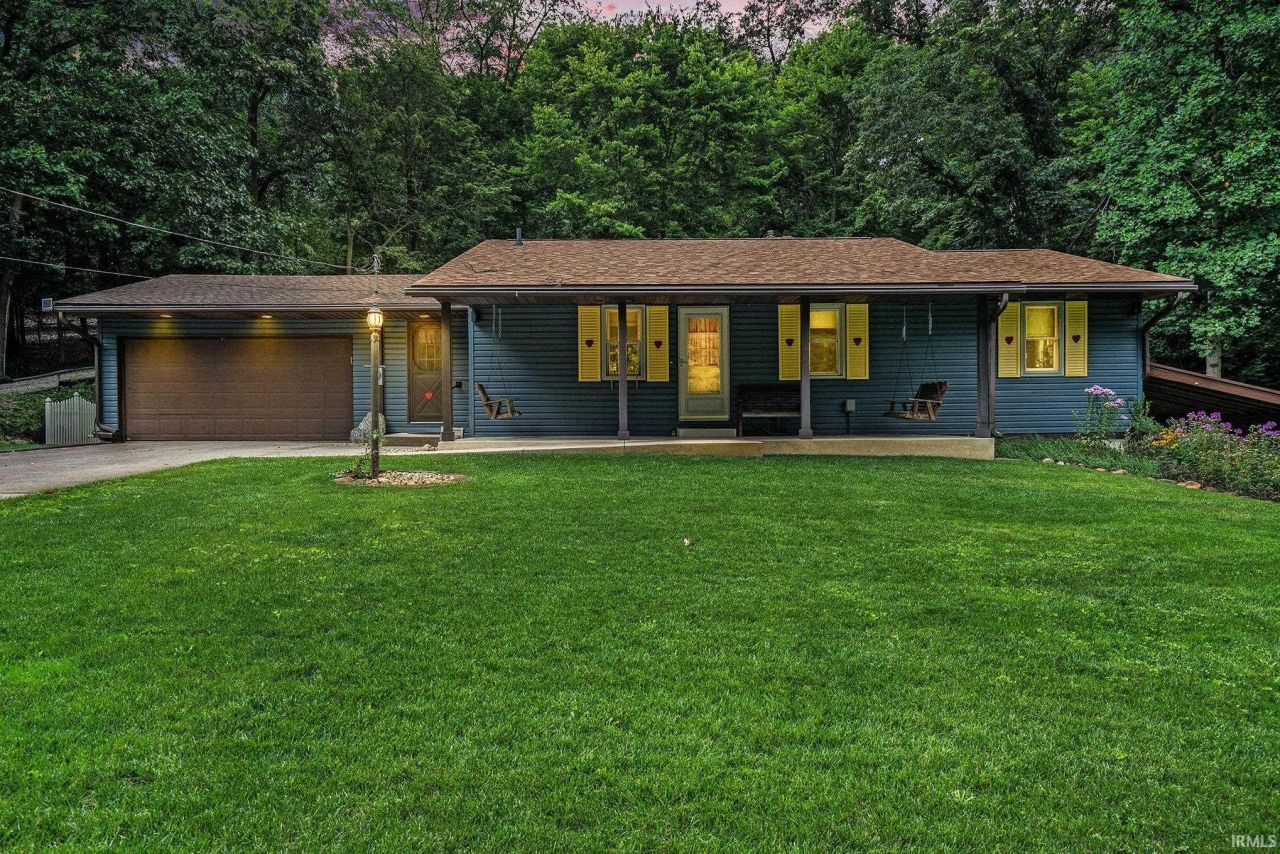 510 Crystal Valley Drive, Middlebury, IN 46540 Main Photo