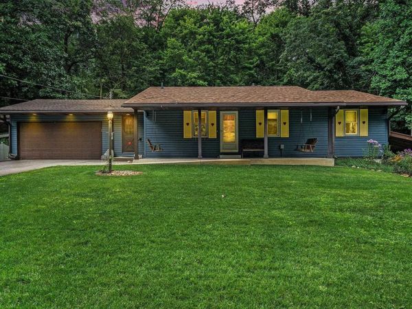 510 Crystal Valley Drive, Middlebury, IN 46540